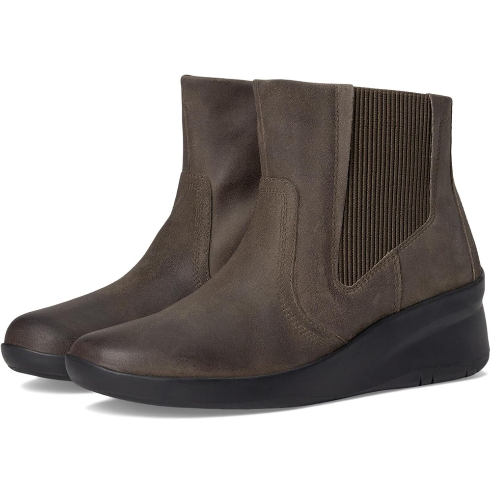 Clarks Wedge Booties